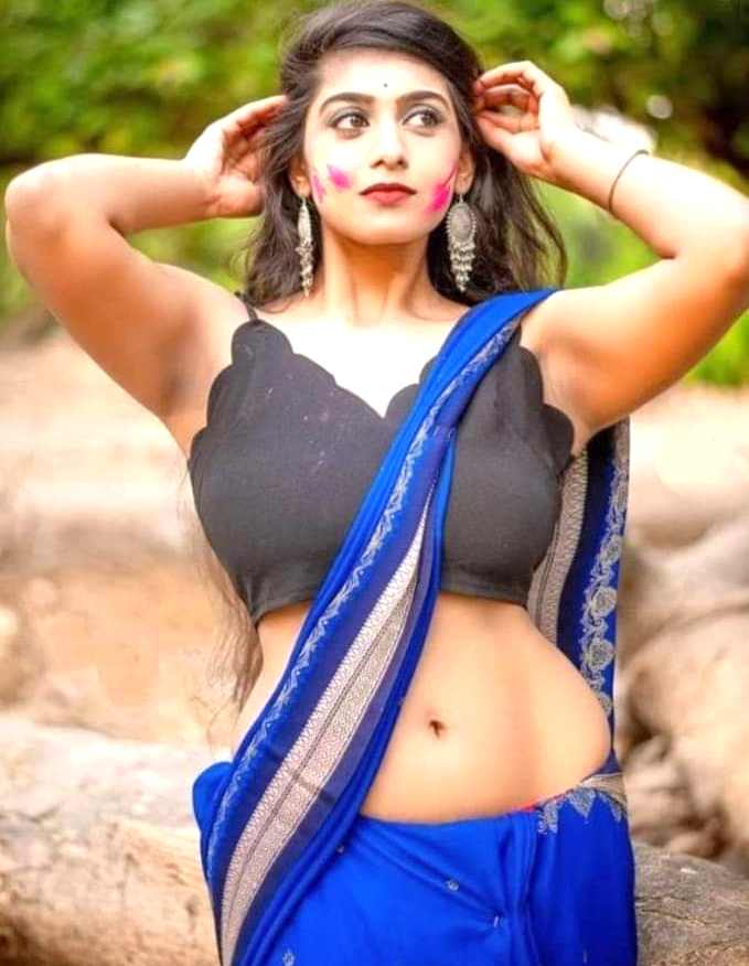 একটা ধোনে হচ্ছে না আমার গুদ দুইটা বাড়া লাগবে