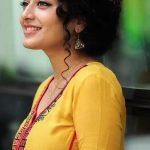 দুই মুসলিম হিন্দু বৌদি ব্লাকমেইল করে চুদে মাল খেতে বাধ্য করলো