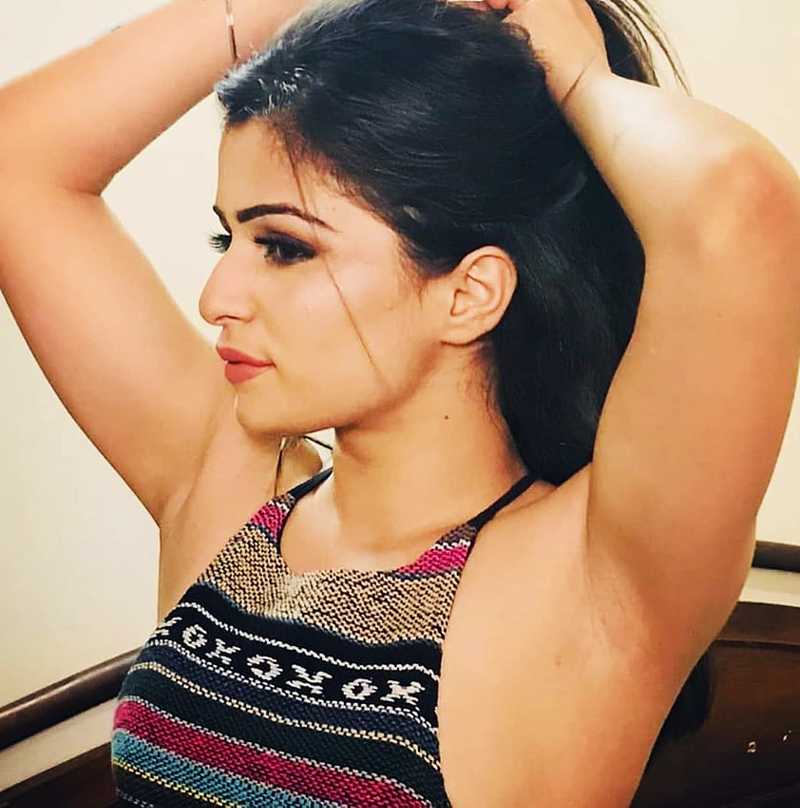 পারেও বটে আমার গুদ হাজার পুরুষের চোদা খেয়েছে